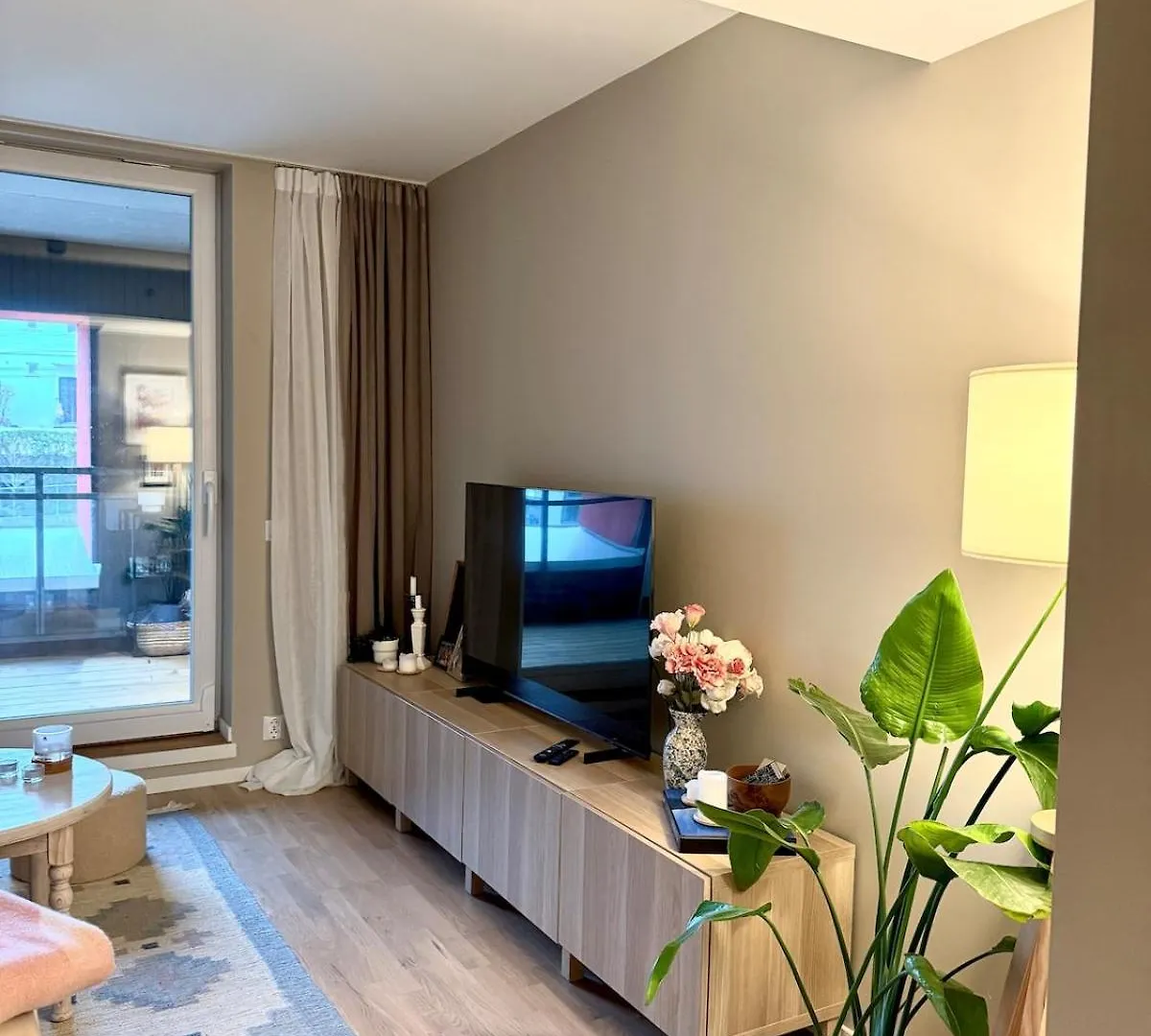 Modern Apartment Near City Center Of Μπέργκεν